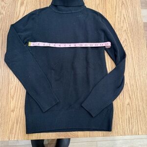 French Connection Black Ribbed Turtleneck Sweater Size Medium